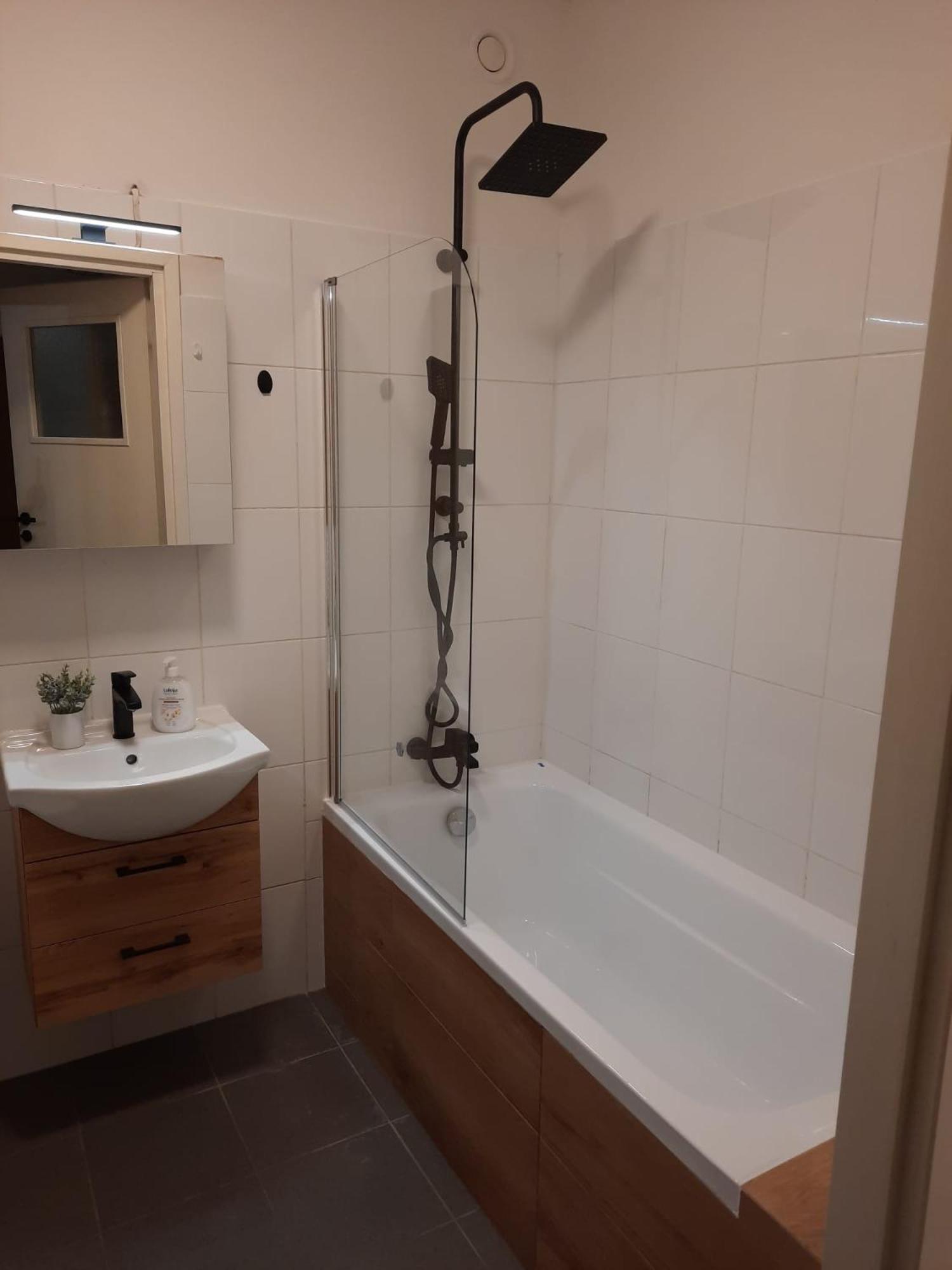 Apartamenty Trzy Wieze Warsaw Exterior photo
